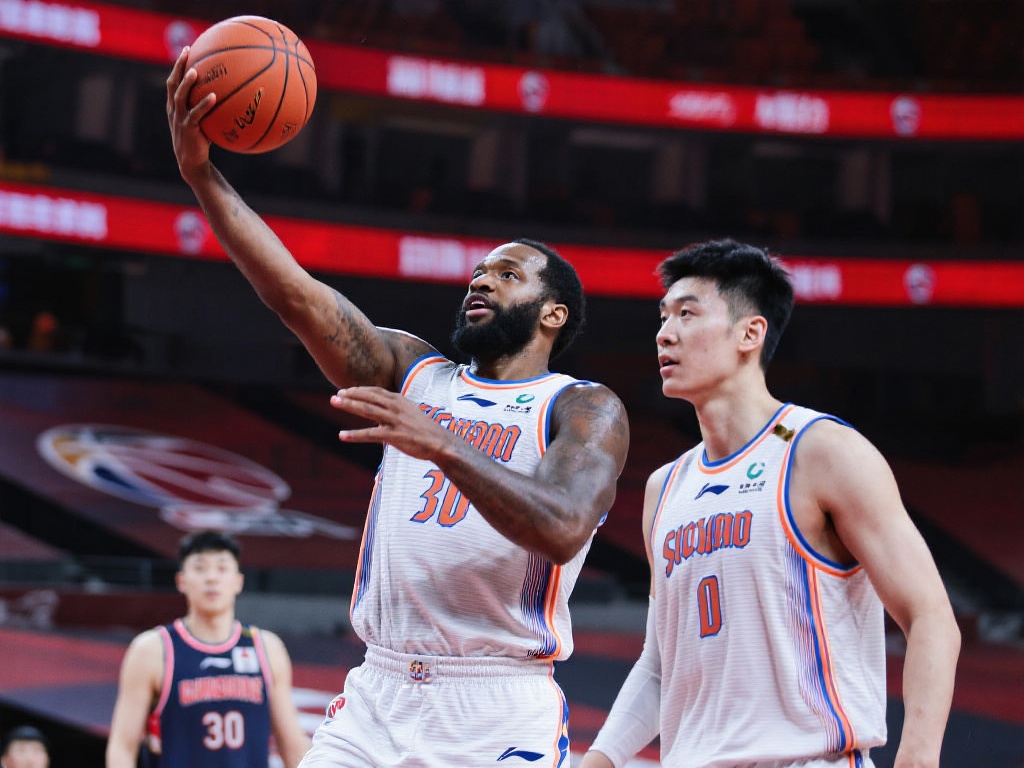 巴黎冬窗计划：穆阿尼或租借曼城，哈兰德替补角色成焦点？