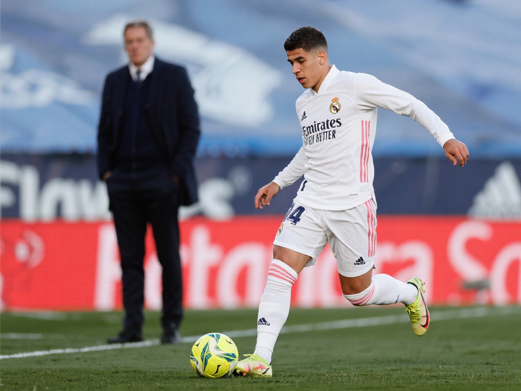 半决赛中 半决赛中